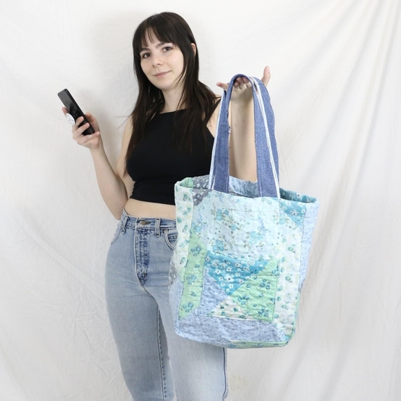 Patchwork Print Tote - Picture 3 of 3